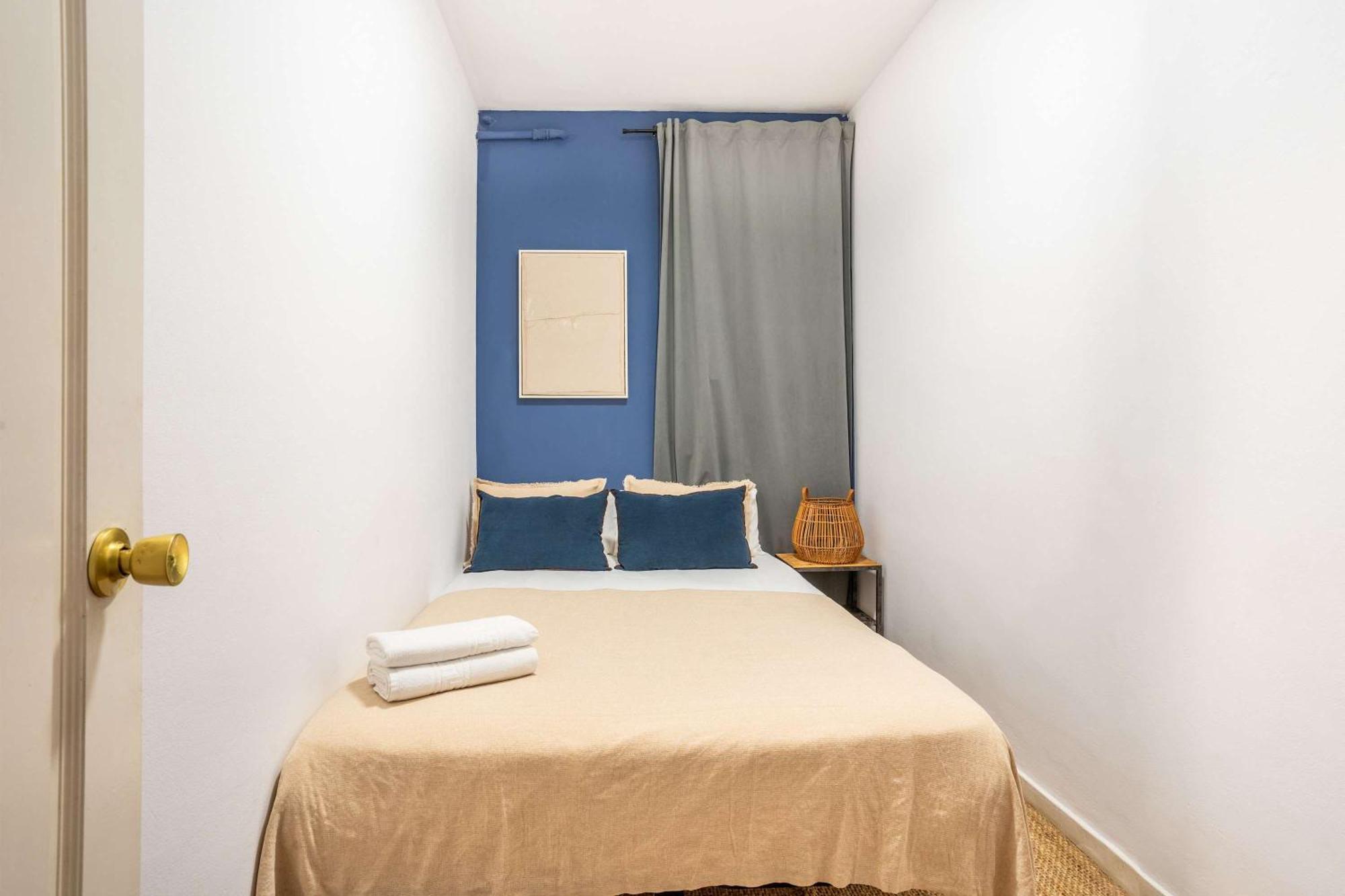Next To Sagrada Familia 4-Bedroom Apartment Barcelona Ngoại thất bức ảnh