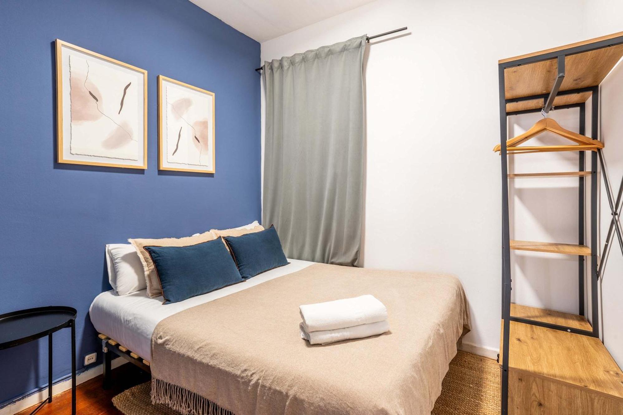 Next To Sagrada Familia 4-Bedroom Apartment Barcelona Ngoại thất bức ảnh
