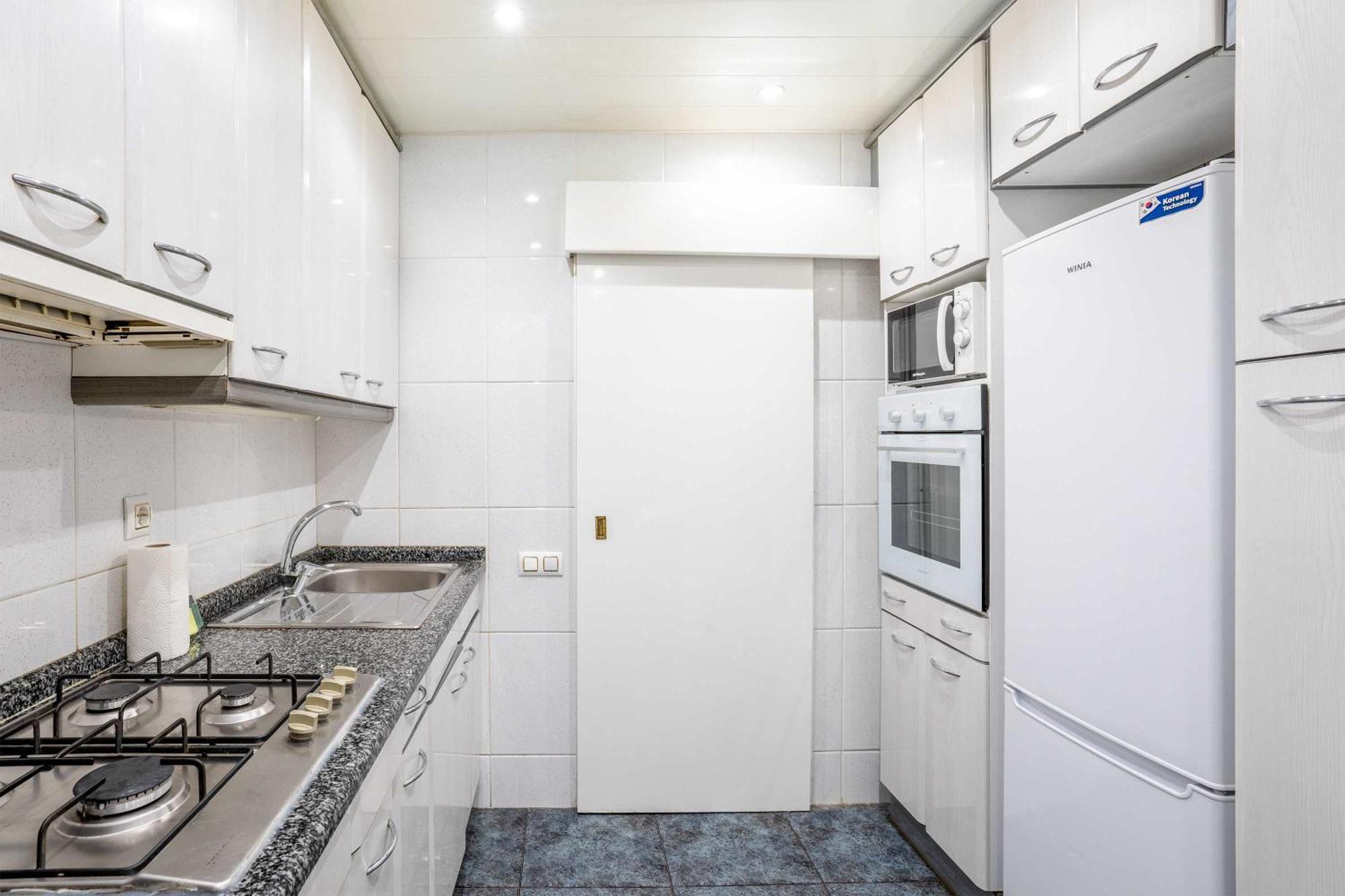 Next To Sagrada Familia 4-Bedroom Apartment Barcelona Ngoại thất bức ảnh